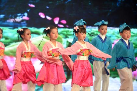 黄梅戏唱段五更织绢调《天